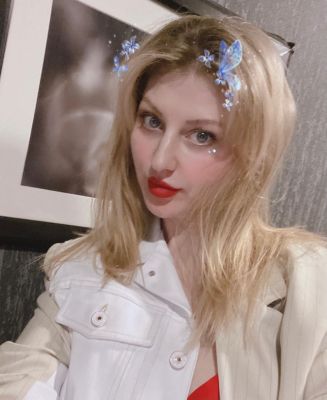 Зрелая негритянка Арина, работает 24 7