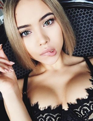 Аня — массаж «Ветка сакуры»